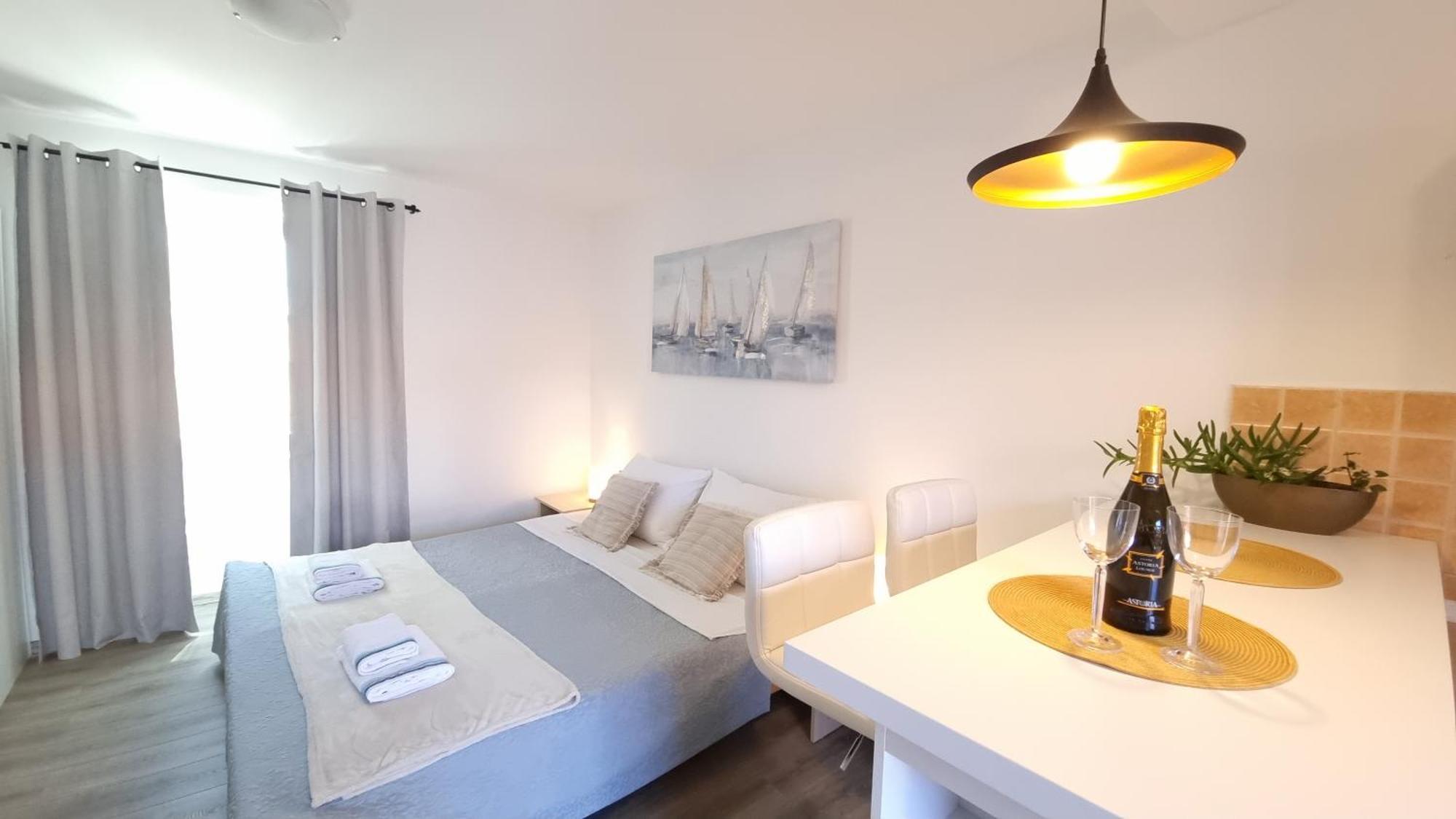 Apartments Skoljka Jezera Eksteriør billede